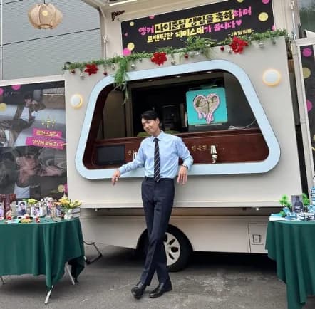정경호 결별 후 SNS 재개: 커피차 감사글이 복귀 신호로 읽히는 이유