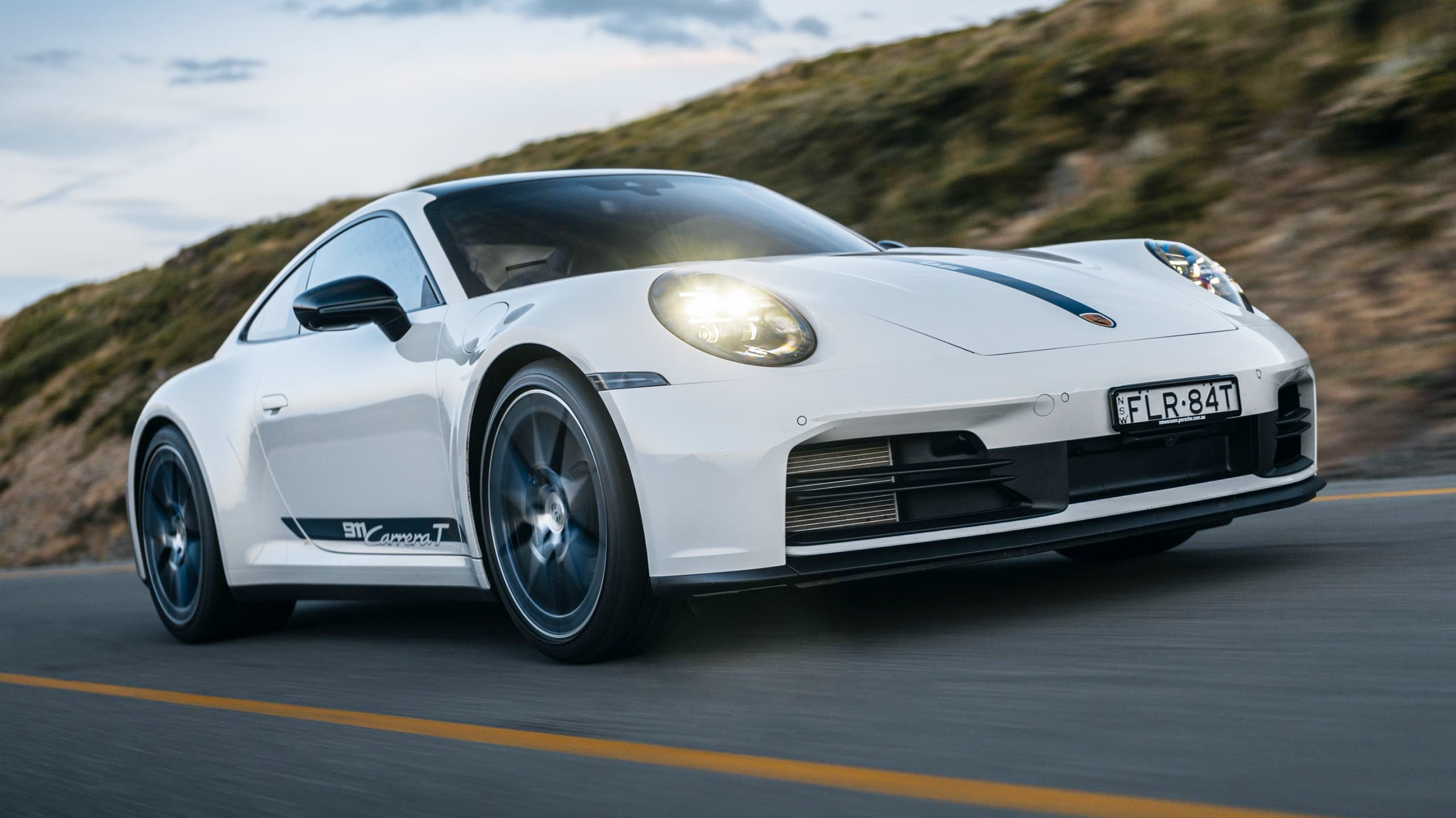 Porsche 911 하이브리드 수동변속기 가능성: 지금은 불가능하지만 문은 열려 있다