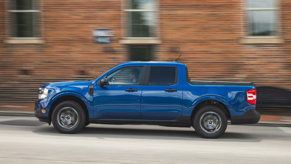2027 포드 매버릭 가격 변화 정리: EcoBoost 선택지는 줄고 Lobo·Tremor는 인하