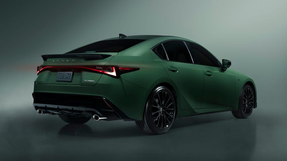 2027 Lexus IS Special Appearance Package: Envious Green 한정판의 의미