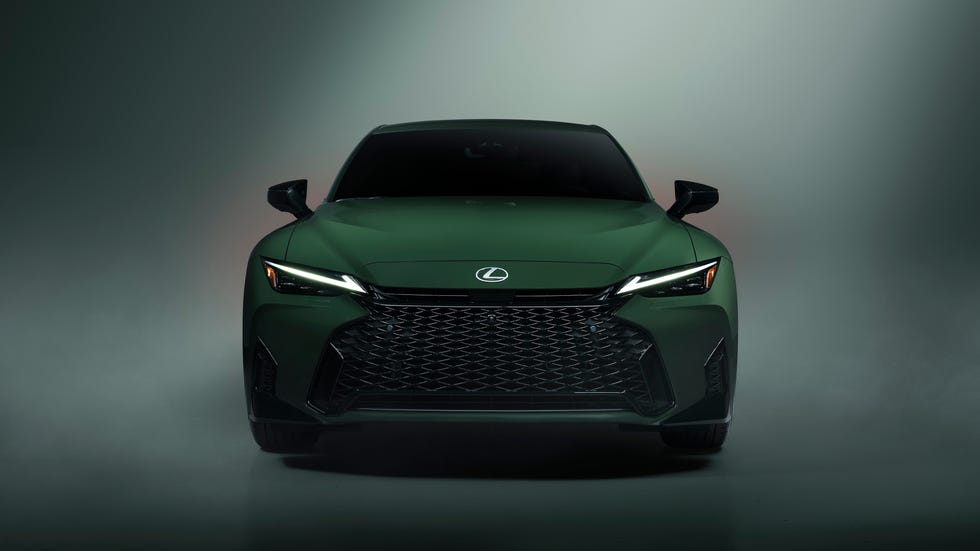 2027 Lexus IS Special Appearance Package: Envious Green 한정판의 의미