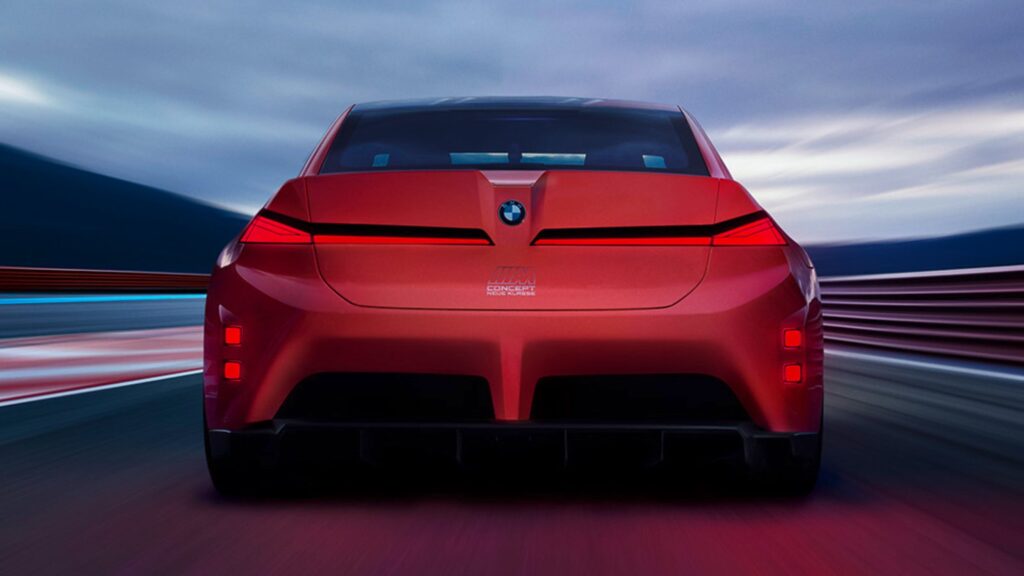 BMW M 전기차 전략: 의무가 아니라 더 빠른 제어를 위해 EV를 만든다는 말의 의미