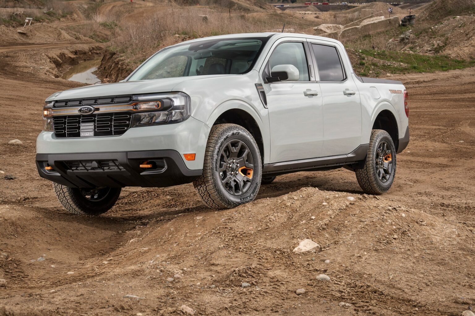 Ford Maverick Hybrid 브레이크 청원: NHTSA가 들여다볼 쟁점