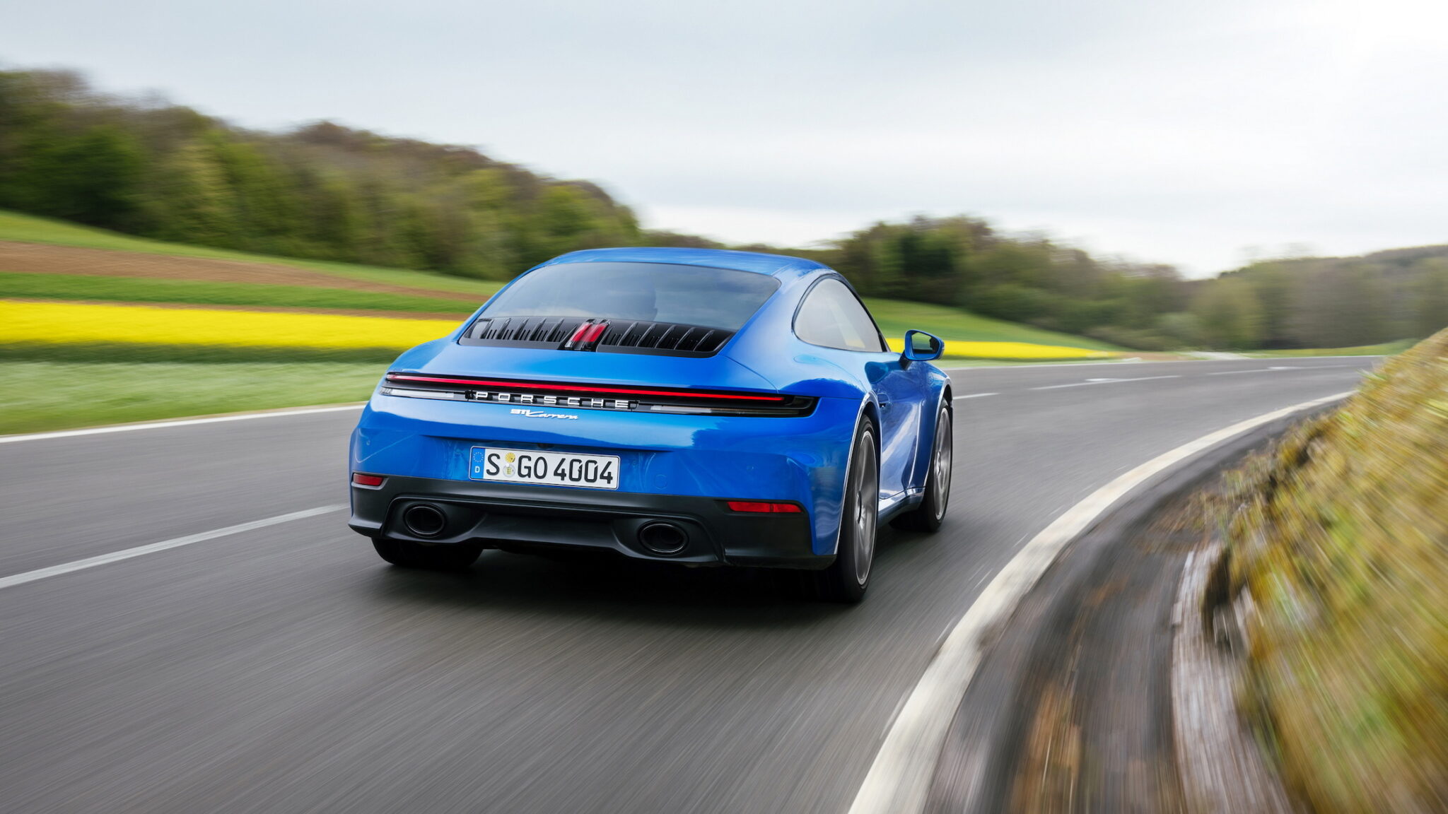 Porsche 911 하이브리드 수동변속기 가능성: 지금은 불가능하지만 문은 열려 있다