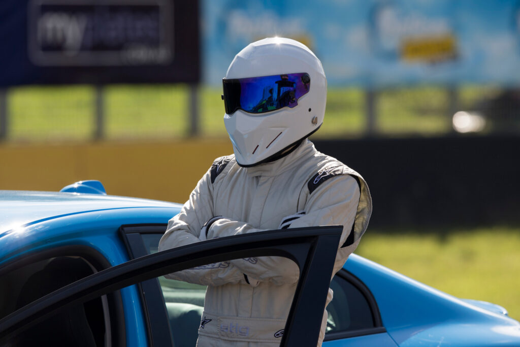 Top Gear 복귀 확정: BBC 리부트와 새 진행자 루머 정리