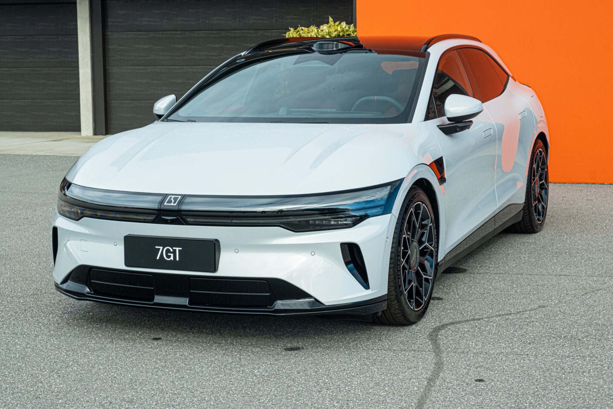 Zeekr 7GT 시승기 핵심: SUV 대신 전기 슈팅브레이크를 고를 이유